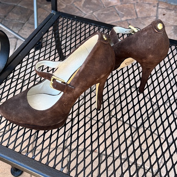 NWT Michael Kors Brown Suede Maryjane Heels - Picture 2 of 5